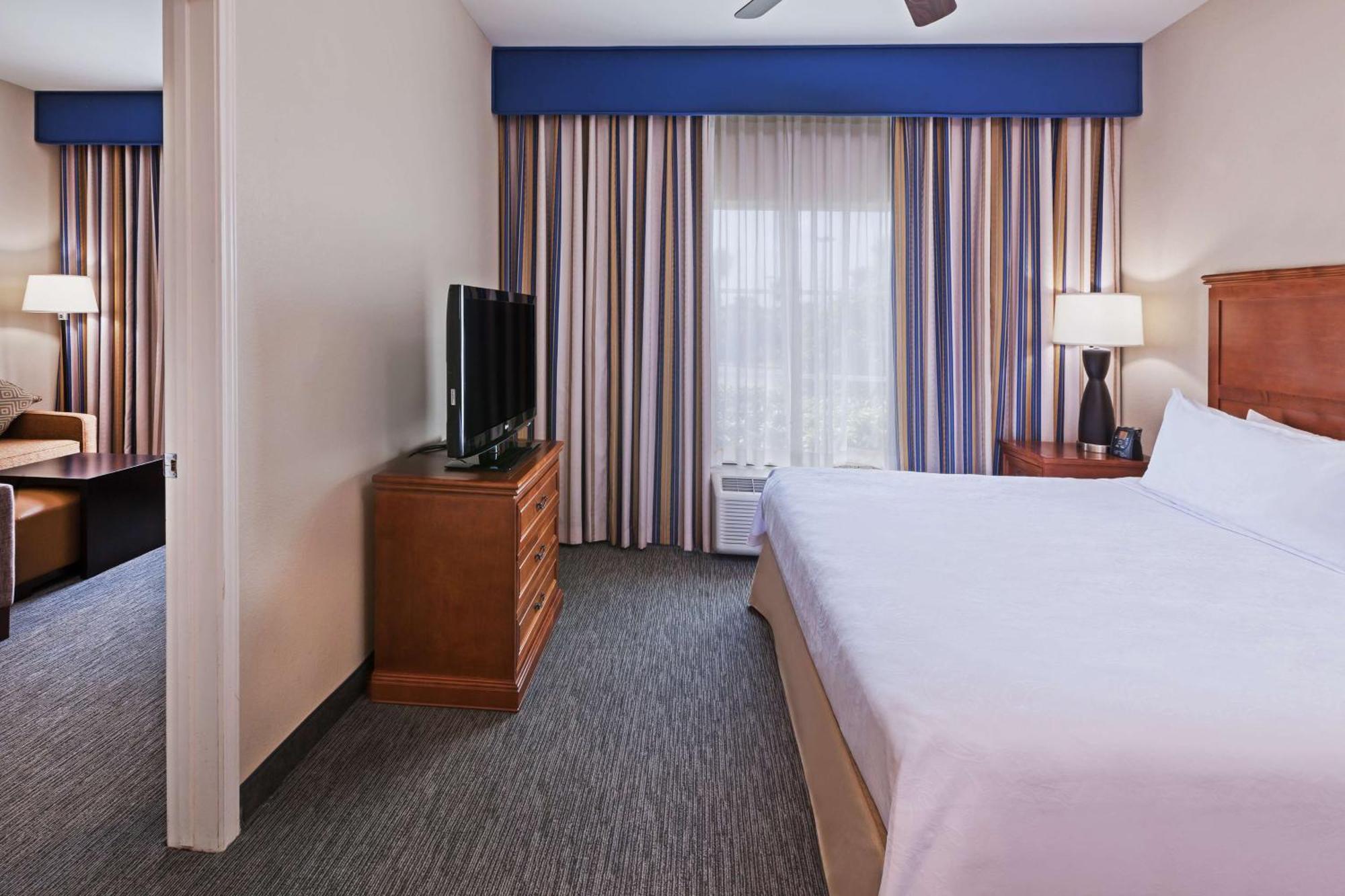 Homewood Suites Laredo At Mall Del Norte Exterior foto